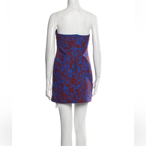 Shona Joy
Catia Strapless Pleated Mini Dress Size M
Pristine Condition! - Picture 7 of 7